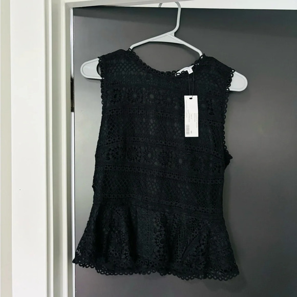 cupcakes & cashmere Black Sleeveless Peplum Blouse - Picture 5 of 8